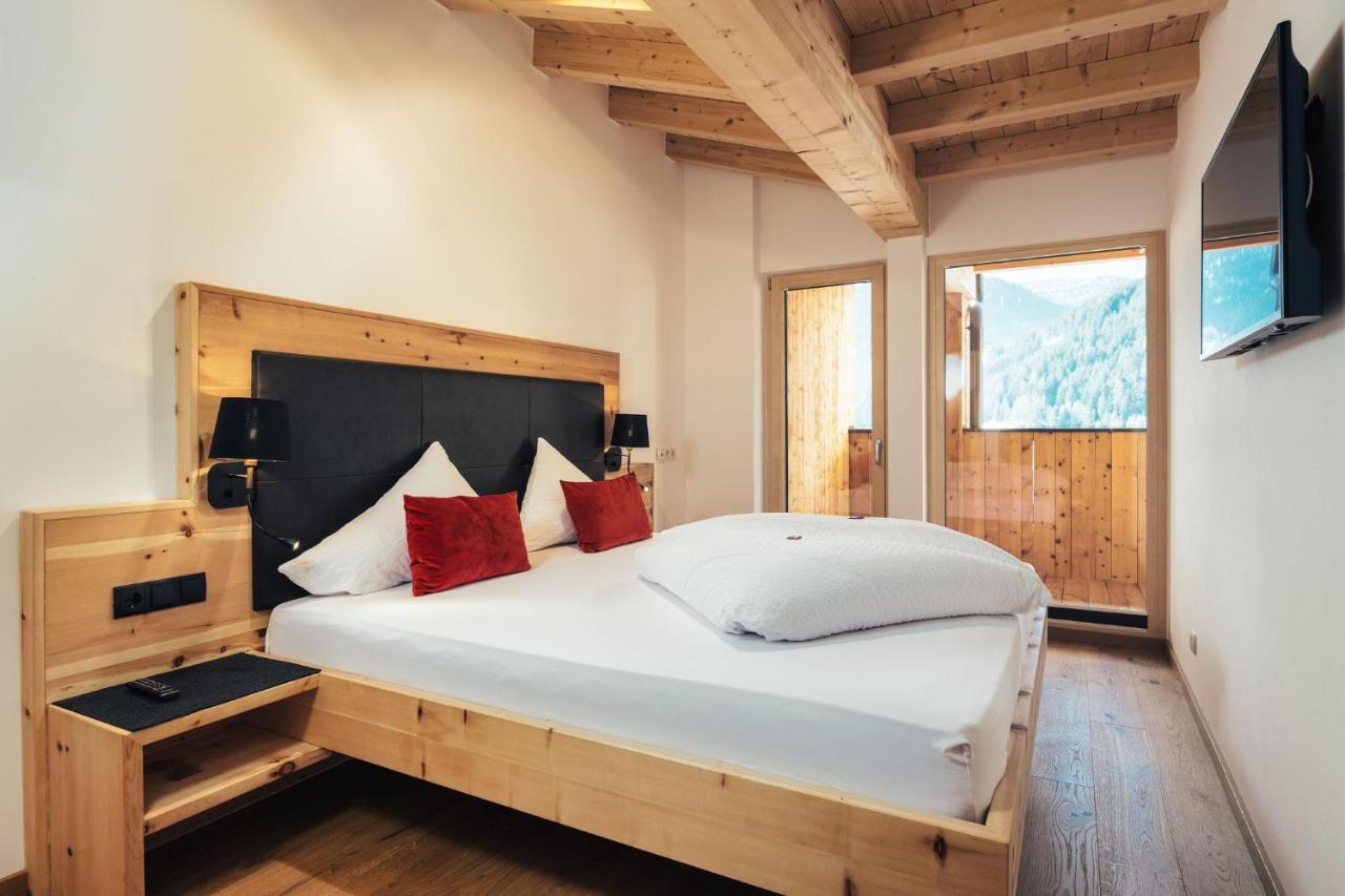 Aparthotel Haus Piz Lad